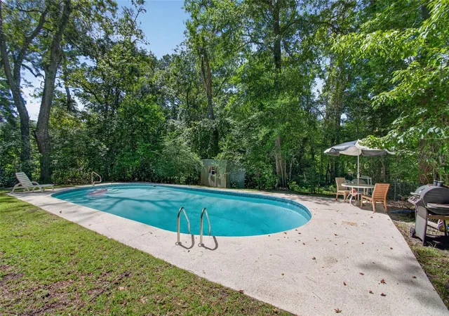 Photo 3 of Single family home for sale at 3642 Nw 49th Ln, Gainesville, FL 32605 | MLS# GC542975 | Listing updated on 2026-10-10