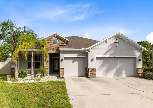 Photo 2 of Single family home for sale at 1553 Pine Marsh Loop, St Cloud, FL 34771 | MLS# O6436266 | Listing updated on 2026-08-26