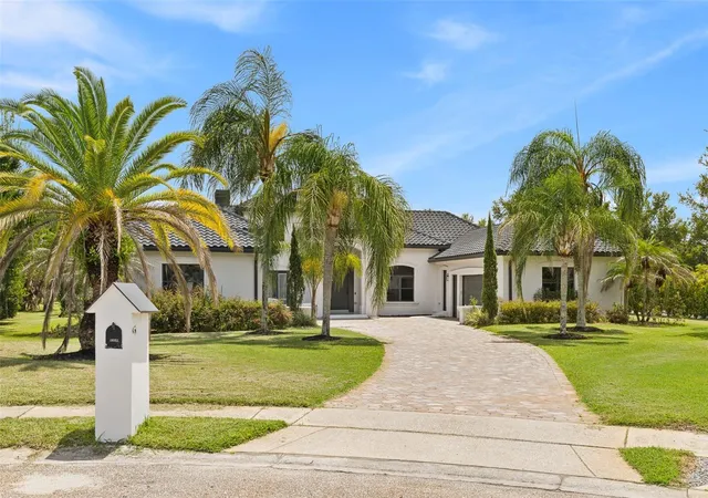 Photo 2 of Mansion for sale at 10352 Burris Ct, Orlando, FL 32836 | MLS# O6436268 | Listing updated on 2026-09-24