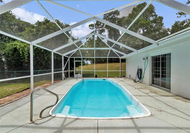 2nd image of 8644 Sw 108th St, Ocala, FL 34481 | MLS# OM730983