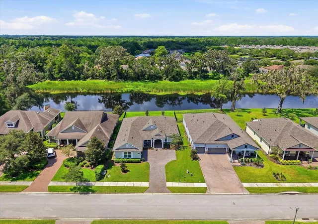 Photo 3 of Single family home for sale at 5131 Southern Valley Loop, Brooksville, FL 34601 | MLS# TB8542078 | Listing updated on 2026-09-23