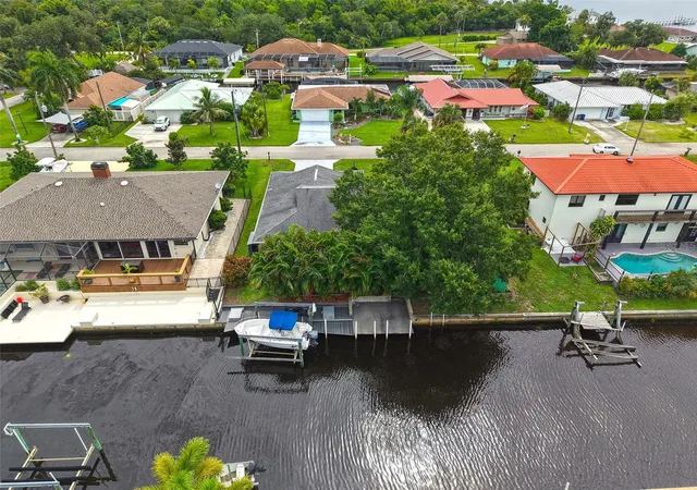 46th image of 7228 Reymoor Dr, North Fort Myers, FL 33917 | MLS# C7529934