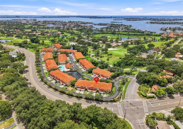 Photo 1 of Townhouse for sale at 6343 Vista Verde Dr E, Gulfport, FL 33707 | MLS# TB8542084 | Listing updated on 2026-09-05