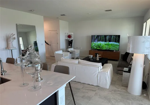 Photo 3 of Single family home for sale at 8946 Fluffy Lie Ct, Davenport, FL 33896 | MLS# O6436282 | Listing updated on 2026-08-31