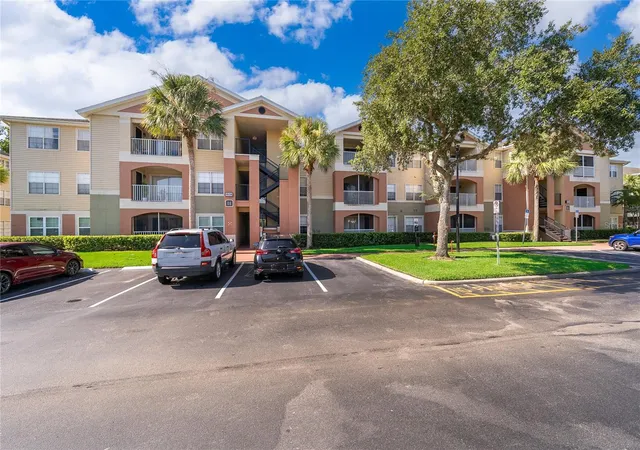 Photo 1 of Condo for sale at 1939 Summer Club Dr #115, Oviedo, FL 32765 | MLS# O6436290 | Listing updated on 2026-10-05