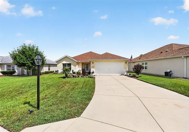 4th image of 11985 Se 91St Cir, Summerfield, FL 34491 | MLS# OM730988