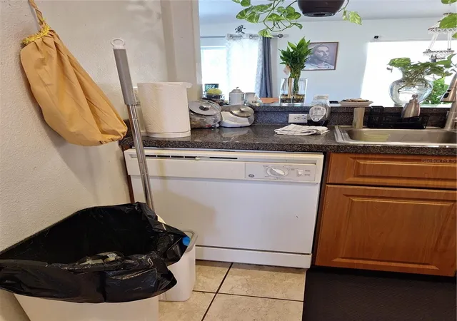 Photo 27 of Single family home for sale at 327 Puffer Ct, Kissimmee, FL 34759 | MLS# O6436298 | Listing updated on 2026-09-02