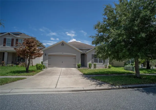 2nd image of 373 Aberdeen Dr, Davenport, FL 33896 | MLS# S5156240