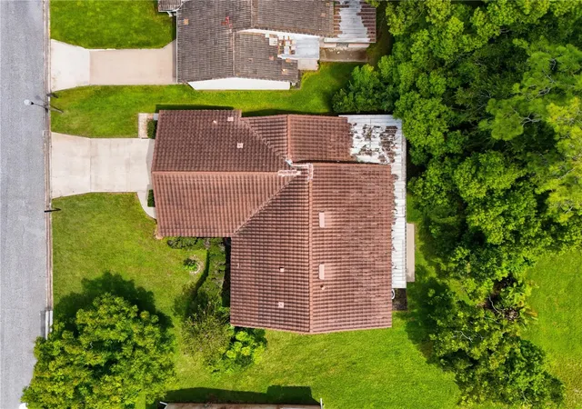 Photo 31 of Single family home for sale at 10702 William Tell Dr, ORLANDO, FL 32821 | MLS# O6436301 | Listing updated on 2026-10-02