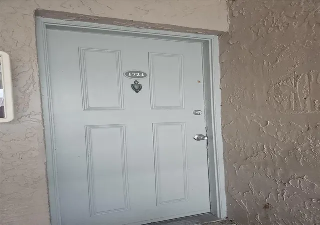 Photo 2 of Condo for sale at 7210 N Manhattan Ave #1724, Tampa, FL 33614 | MLS# TB8542111 | Listing updated on 2026-08-27
