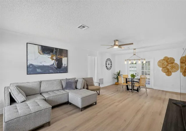 Photo 4 of Single family home for sale at 4190 Sw 140 St Rd, Ocala, FL 34473 | MLS# G5116921 | Listing updated on 2026-09-24