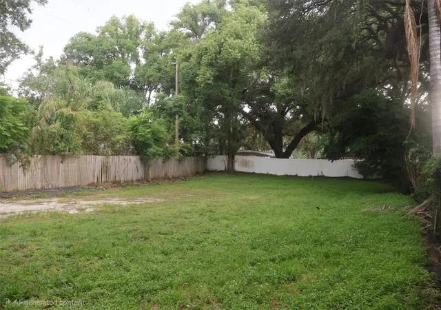 Photo 3 of Land for sale at 724 Putnam Ave, Orlando, FL 32804 | MLS# S5156249 | Listing updated on 2026-08-31
