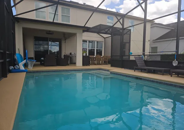 Photo 3 of Single family home for sale at 5620 Mangrove Cove Ave, Winter Garden, FL 34787 | MLS# O6436319 | Listing updated on 2026-09-30