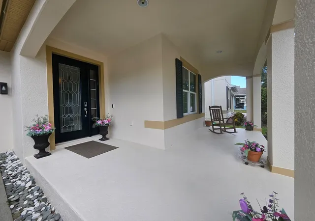 Photo 2 of Single family home for sale at 5620 Mangrove Cove Ave, Winter Garden, FL 34787 | MLS# O6436319 | Listing updated on 2026-08-25