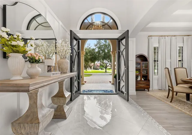 Photo 4 of Single family home for sale at 5526 Marleon Dr, Windermere, FL 34786 | MLS# S5156252 | Listing updated on 2026-09-01