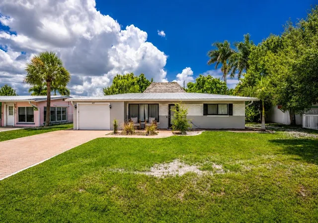 1st image of 409 W Ann St, Punta Gorda, FL 33950 | MLS# C7529943