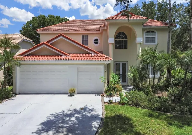 Photo 1 of Single family home for sale at 10212 Garden Alcove Dr, Tampa, FL 33647 | MLS# TB8542149 | Listing updated on 2026-08-29