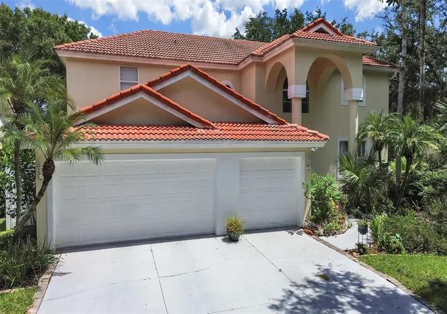 Photo 3 of Single family home for sale at 10212 Garden Alcove Dr, Tampa, FL 33647 | MLS# TB8542149 | Listing updated on 2026-08-29