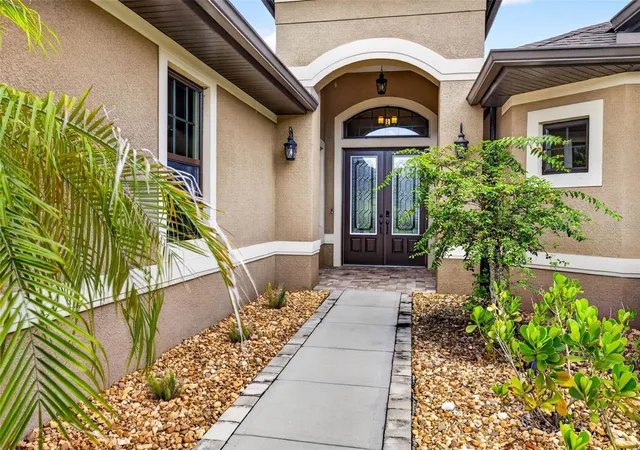 5th image of 4760 Lago Vista Cir, Land O Lakes, FL 34639 | MLS# TB8542154