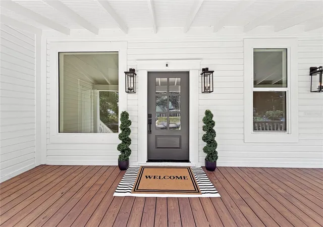 Photo 3 of Single family home for sale at 317 W Frances Ave, Tampa, FL 33602 | MLS# TB8542159 | Listing updated on 2026-09-23
