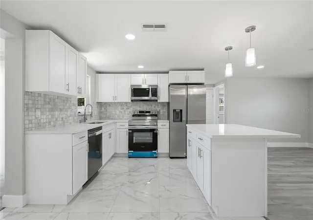 Photo 2 of Single family home for sale at 4243 Day Dr, New Port Richey, FL 34652 | MLS# TB8542165 | Listing updated on 2026-08-26