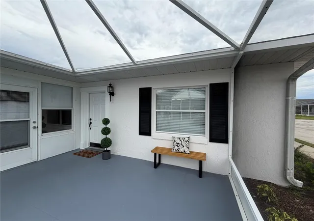Photo 3 of Single family home for sale at 2947 Tangerine Ct, Leesburg, FL 34748 | MLS# G5116926 | Listing updated on 2026-09-28