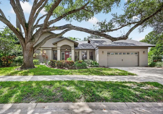 Single family home for sale at 4395 Oak View Dr, SARASOTA, FL 34232 | MLS# A4703959