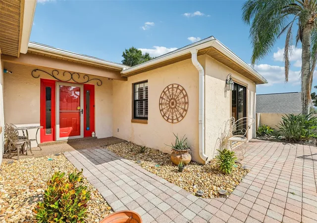 Photo 3 of Single family home for sale at 1665 Golfside Village Blvd, Apopka, FL 32712 | MLS# O6436348 | Listing updated on 2026-09-05