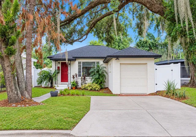 Photo 1 of Single family home for sale at 1812 Janice Ave, Orlando, FL 32803 | MLS# O6436349 | Listing updated on 2026-09-14
