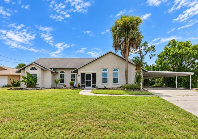 Photo 1 of Single family home for sale at 2504 Glenwood Dr, Edgewater, FL 32141 | MLS# O6436350 | Listing updated on 2026-09-23