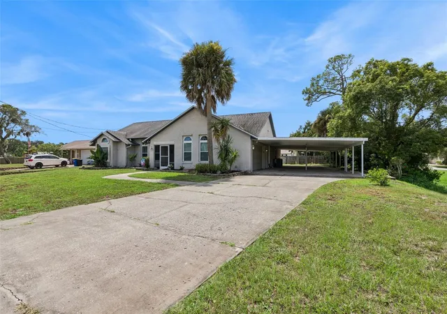 Photo 2 of Single family home for sale at 2504 Glenwood Dr, Edgewater, FL 32141 | MLS# O6436350 | Listing updated on 2026-09-03