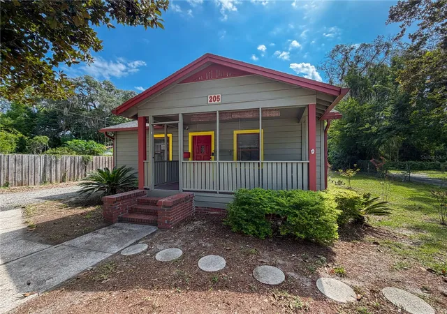 5th image of 205 Ne 9Th St, Gainesville, FL 32601 | MLS# GC542982