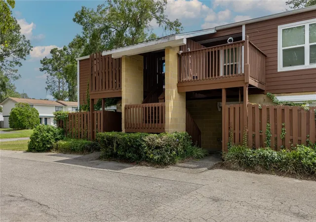 Photo 3 of Condo for sale at 3934 Sw 26th Drive #5, Gainesville, FL 32608 | MLS# GC542985 | Listing updated on 2026-09-01