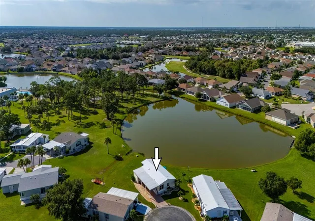 Photo 3 of Manufactured home for sale at 1000 Kings Hwy #262, Port Charlotte, FL 33980 | MLS# C7529954 | Listing updated on 2026-10-08