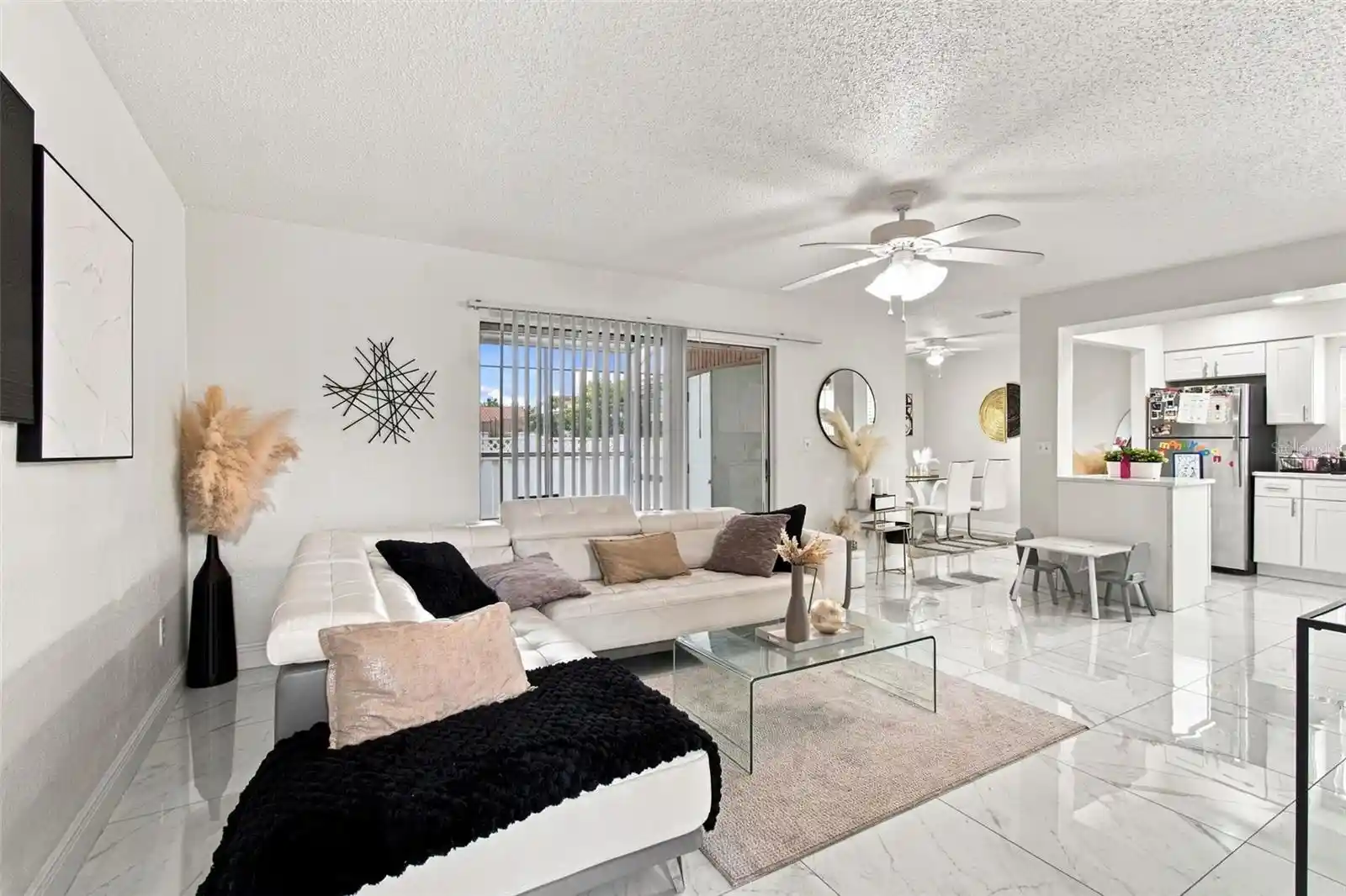Listing Photo 1 - Condo for sale in 7210 N Manhattan Ave located at 7210 N Manhattan Ave, Tampa, FL 33614 - Unit #1014