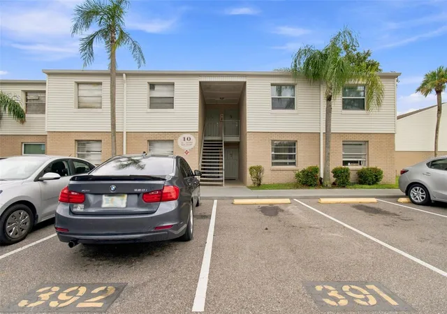 Photo 3 of Condo for sale at 7210 N Manhattan Ave #1014, Tampa, FL 33614 | MLS# TB8542196 | Listing updated on 2026-09-23
