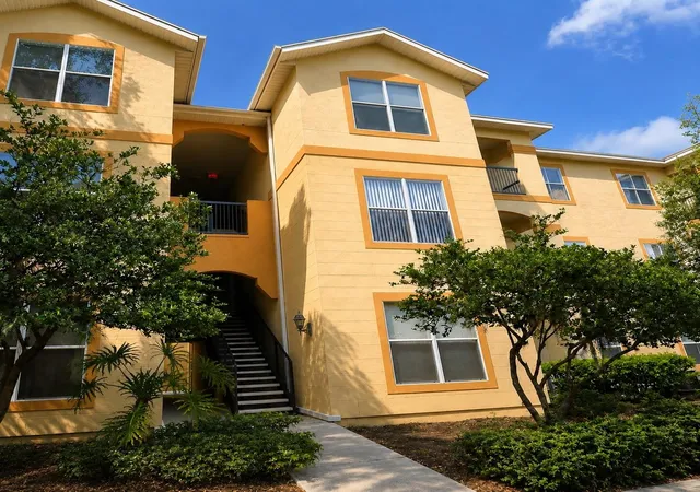 Photo 2 of Condo for sale at 5610 Pinnacle Heights Cir #309, Tampa, FL 33624 | MLS# TB8542198 | Listing updated on 2026-09-30