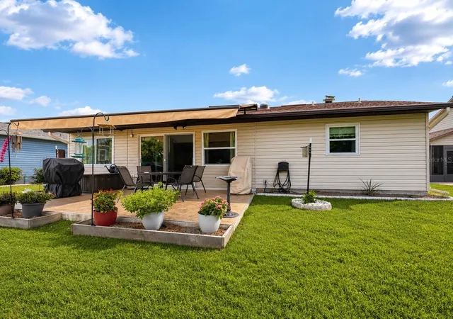 Photo 3 of Sale Pending at 3590 Highland Fairways Blvd, Lakeland, FL 33810 | MLS# L4964532 | Listing updated on 2026-09-01