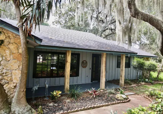 Photo 2 of Single family home for sale at 2430 W County Rd 44, Eustis, FL 32726 | MLS# G5116931 | Listing updated on 2026-09-02