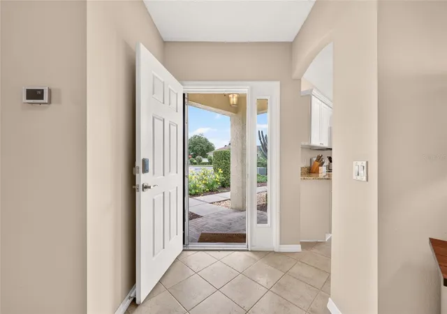 Photo 4 of House for sale at 17198 Se 84Th Knight Ave, The Villages, FL 32162 | MLS# G5116932 | Listing updated on 2026-09-23