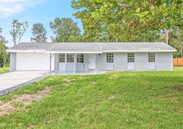 Photo 1 of Single family home for sale at 5300 Tower St, Dade City, FL 33523 | MLS# TB8542206 | Listing updated on 2026-08-31