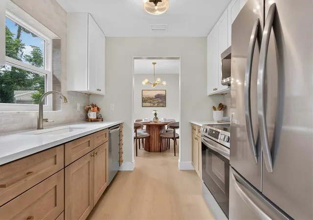 Photo 4 of Single family home for sale at 5305 E 98Th Ave, Temple Terrace, FL 33617 | MLS# TB8542209 | Listing updated on 2026-09-29