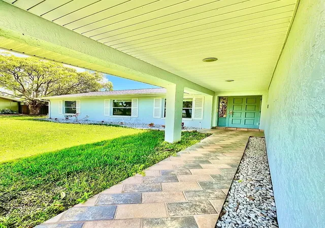 Photo 2 of Single family home for sale at 105 N Bay Hills Blvd, Safety Harbor, FL 34695 | MLS# TB8542214 | Listing updated on 2026-09-19