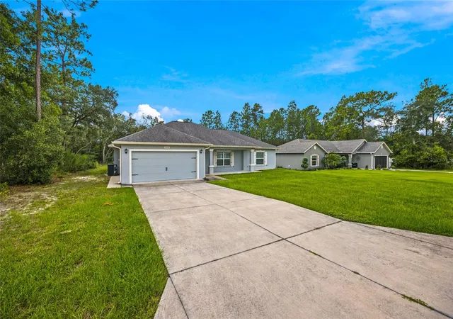 Photo 4 of Single family home for sale at 13152 Sw 65Th Cir, Ocala, FL 34473 | MLS# OM731023 | Listing updated on 2026-08-29