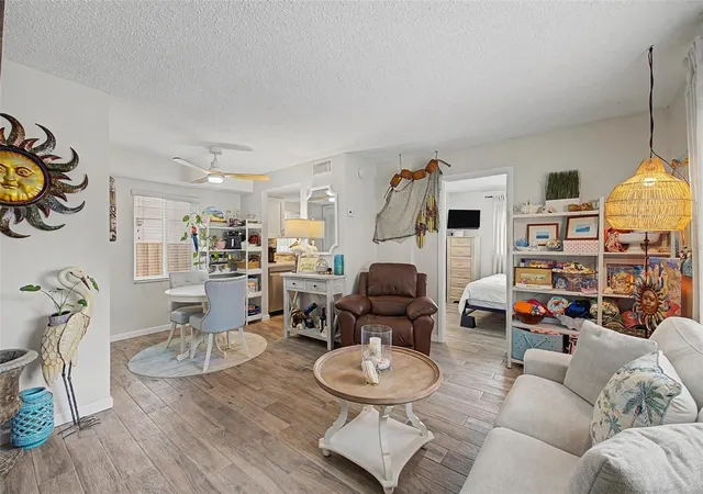 Photo 3 of Condo for sale at 2110 Gulf Blvd #6, Indian Rocks Beach, FL 33785 | MLS# TB8542216 | Listing updated on 2026-09-01