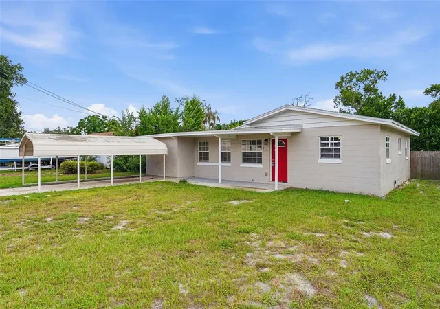 Photo 3 of Single family home for sale at 218 5th Jpv St, Winter Haven, FL 33880 | MLS# O6436402 | Listing updated on 2026-09-01