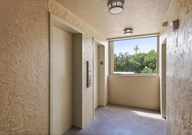 3rd image of 2621 Cove Cay Dr #203, Clearwater, FL 33760 | MLS# TB8542229