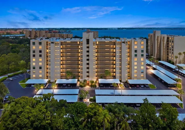 44th image of 2621 Cove Cay Dr #203, Clearwater, FL 33760 | MLS# TB8542229