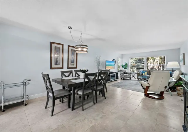 3rd image of 3320 Gulf Of Mexico Dr, Longboat Key, FL 34228