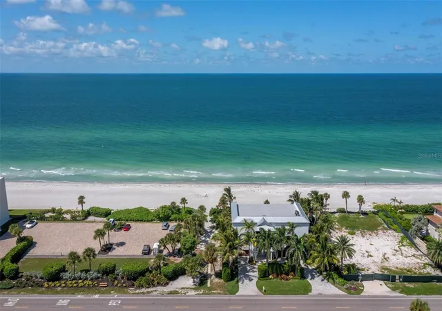 2nd image of 3320 Gulf Of Mexico Dr, LONGBOAT KEY, FL 34228